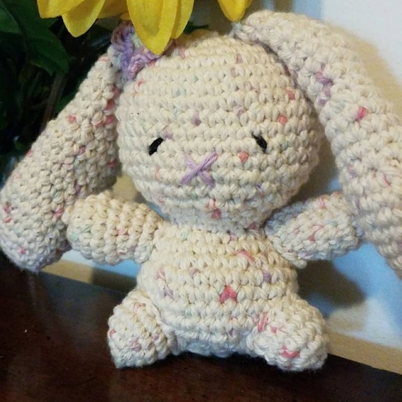 Meet your Posher, Cindy - Picture 3 of 3